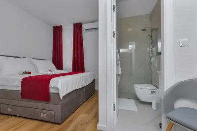 Kupaonica u objektu Luxury Rooms Paradise Garden