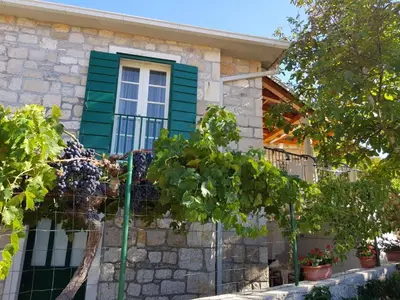 Zgrada u kojoj se nalazi apartman
