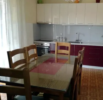 Kuhinja ili čajna kuhinja u objektu Apartments with WiFi Omis - 14843