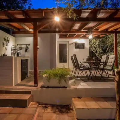 Charming House in Stari Grad