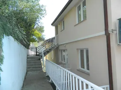Zgrada u kojoj se nalazi apartman