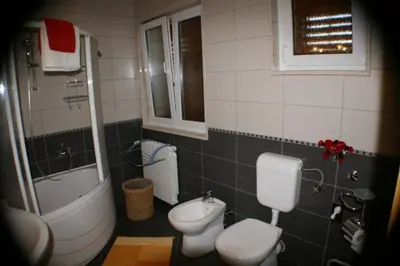 Kupaonica u objektu Apartment Bol (3417-1)