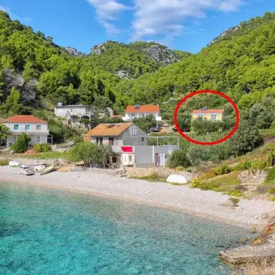 Seaside secluded apartments Cove Skozanje