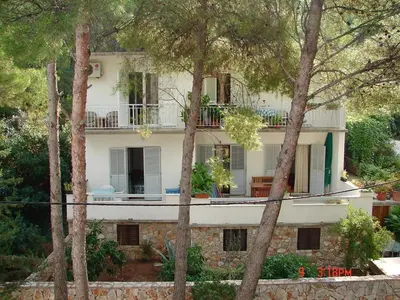 Zgrada u kojoj se nalazi apartman