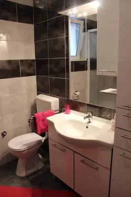 Kupaonica u objektu Apartmani Marjana