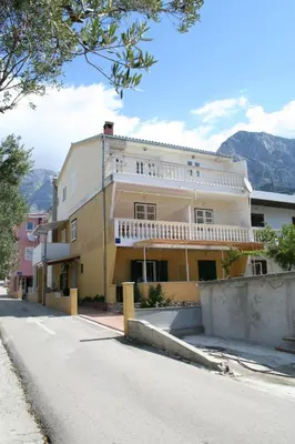Pogled na planine ili pogled na planine iz apartmana