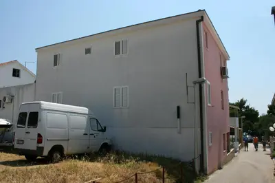 Zgrada u kojoj se nalazi apartman