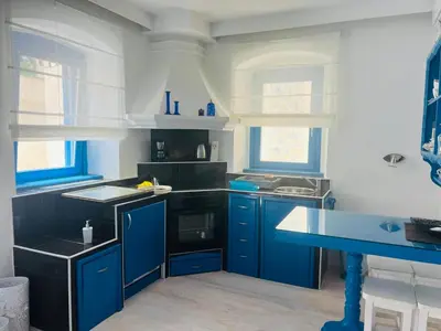 Kuhinja ili čajna kuhinja u objektu PKM Apartments Baska Voda