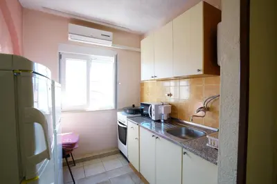 Kuhinja ili čajna kuhinja u objektu Apartment Lile