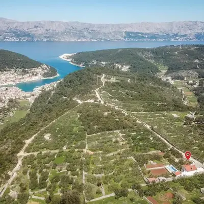 Three-Bedroom Holiday Home In Pucisca