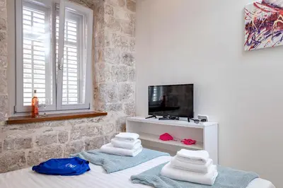 TV i/ili zabavni centar u objektu Successus Old Town House