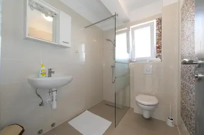 Kupaonica u objektu Villa Orada
