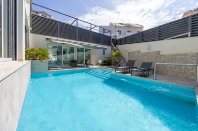 Bazen u objektu Hotel - Teranea City Hvar ili u blizini