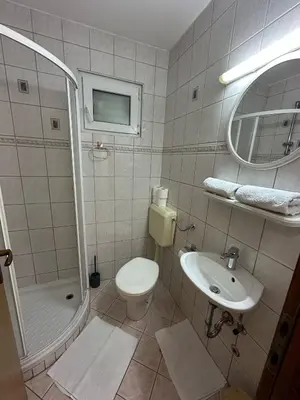 Kupaonica u objektu Apartman Adriatic Pavlinovic - Makarska