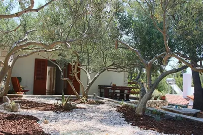 Vrt u objektu Seaside secluded apartments Zavala, Hvar - 15357