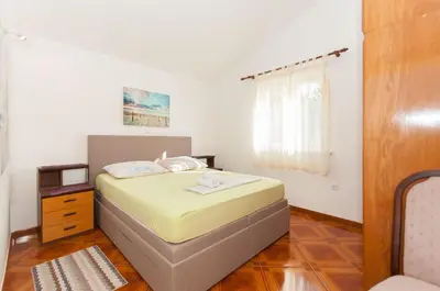 Krevet ili kreveti u jedinici u objektu Apartments with parking space Pisak, Omis - 2827