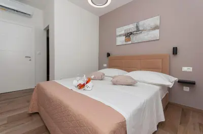 Krevet ili kreveti u jedinici u objektu Luxury apartments and penthouse M&A Vojnovic Duće Omiš