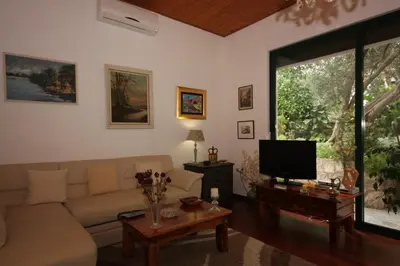 TV i/ili zabavni centar u objektu Apartments by the sea Splitska, Brac - 2865