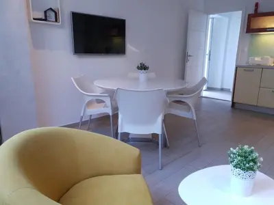 TV i/ili zabavni centar u objektu App 2+2 Nizic