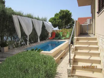 Tlocrt objekta Seaside family friendly house with a swimming pool Cove Osibova, Brac - 2837