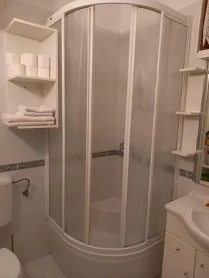 Kupaonica u objektu Apartments Raos