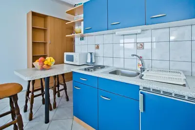 Kuhinja ili čajna kuhinja u objektu Apartments Cloud