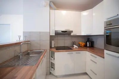 Kuhinja ili čajna kuhinja u objektu The Roof - Luxury Apartment
