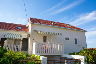 Zgrada u kojoj se nalazi apartman