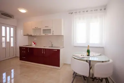 Kuhinja ili čajna kuhinja u objektu Apartments MIA 4&5