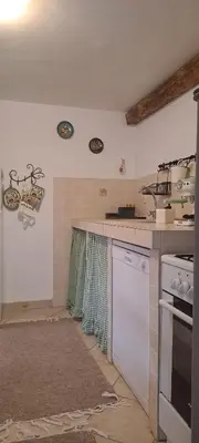 Kuhinja ili čajna kuhinja u objektu Villa JJ