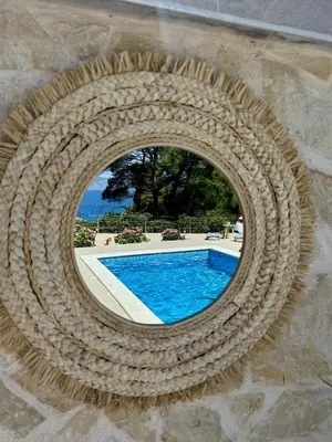 Bazen u objektu Apartments and Room Villa Makaj ili u blizini