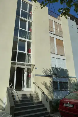 Zgrada u kojoj se nalazi apartman