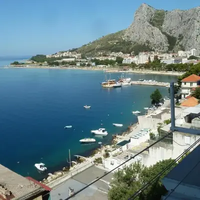 Apartments by the sea Omis - 15485