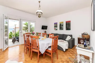 TV i/ili zabavni centar u objektu Apartments Diora
