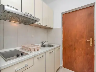 Kuhinja ili čajna kuhinja u objektu Apartment Rubin-12 by Interhome