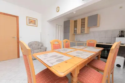 Kuhinja ili čajna kuhinja u objektu Apartments Katarina