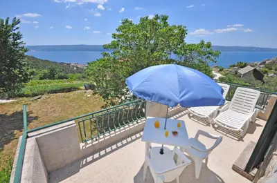Tlocrt objekta Apartments with parking space Omis - 15767