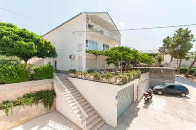 Zgrada u kojoj se nalazi apartman
