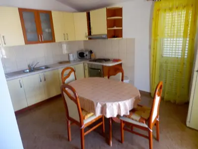 Kuhinja ili čajna kuhinja u objektu Apartmani Jerkovic