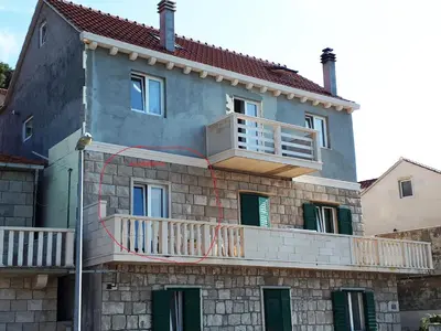 Zgrada u kojoj se nalazi apartman