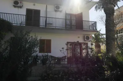 Zgrada u kojoj se nalazi apartman