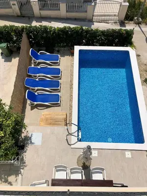 Bazen u objektu Charmy Apartments Petra with Pool ili u blizini