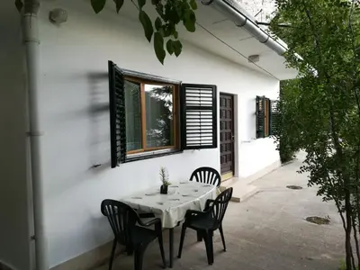 Zgrada u kojoj se nalazi apartman