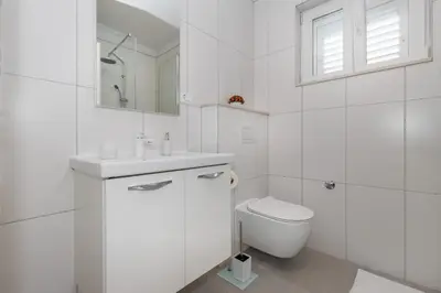 Kupaonica u objektu Apartment M&J Supetar