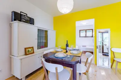 Kuhinja ili čajna kuhinja u objektu Vila Beba