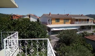 Zgrada u kojoj se nalazi apartman