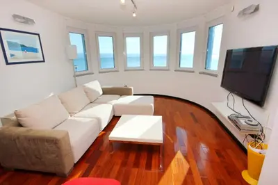TV i/ili zabavni centar u objektu Seaside luxury villa with a swimming pool Podstrana, Split - 9466