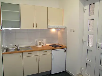 Kuhinja ili čajna kuhinja u objektu Apartments by the sea Baska Voda, Makarska - 15461