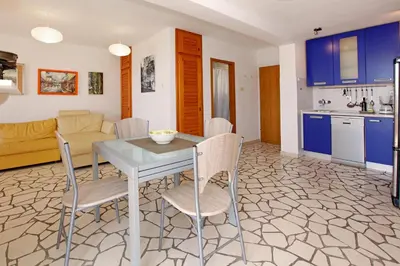 Kuhinja ili čajna kuhinja u objektu Apartments Mel