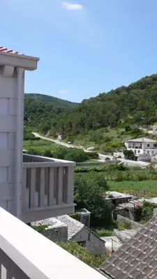 Pogled na planine ili pogled na planine iz apartmana